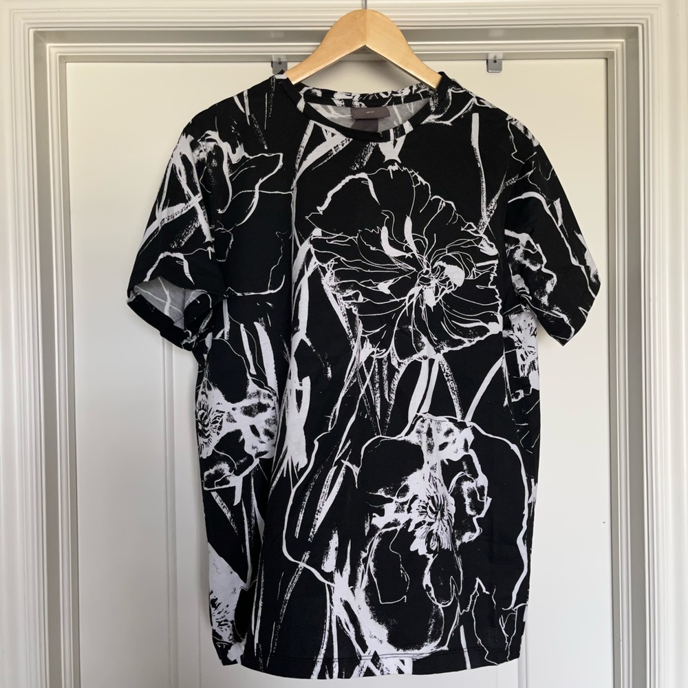 Men’s Floral Print T-shirt